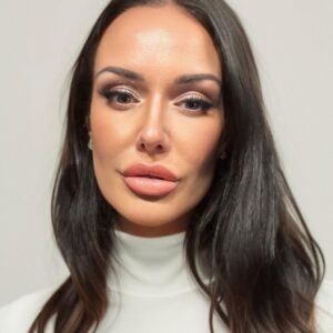 Jacquelyn Buonamassa